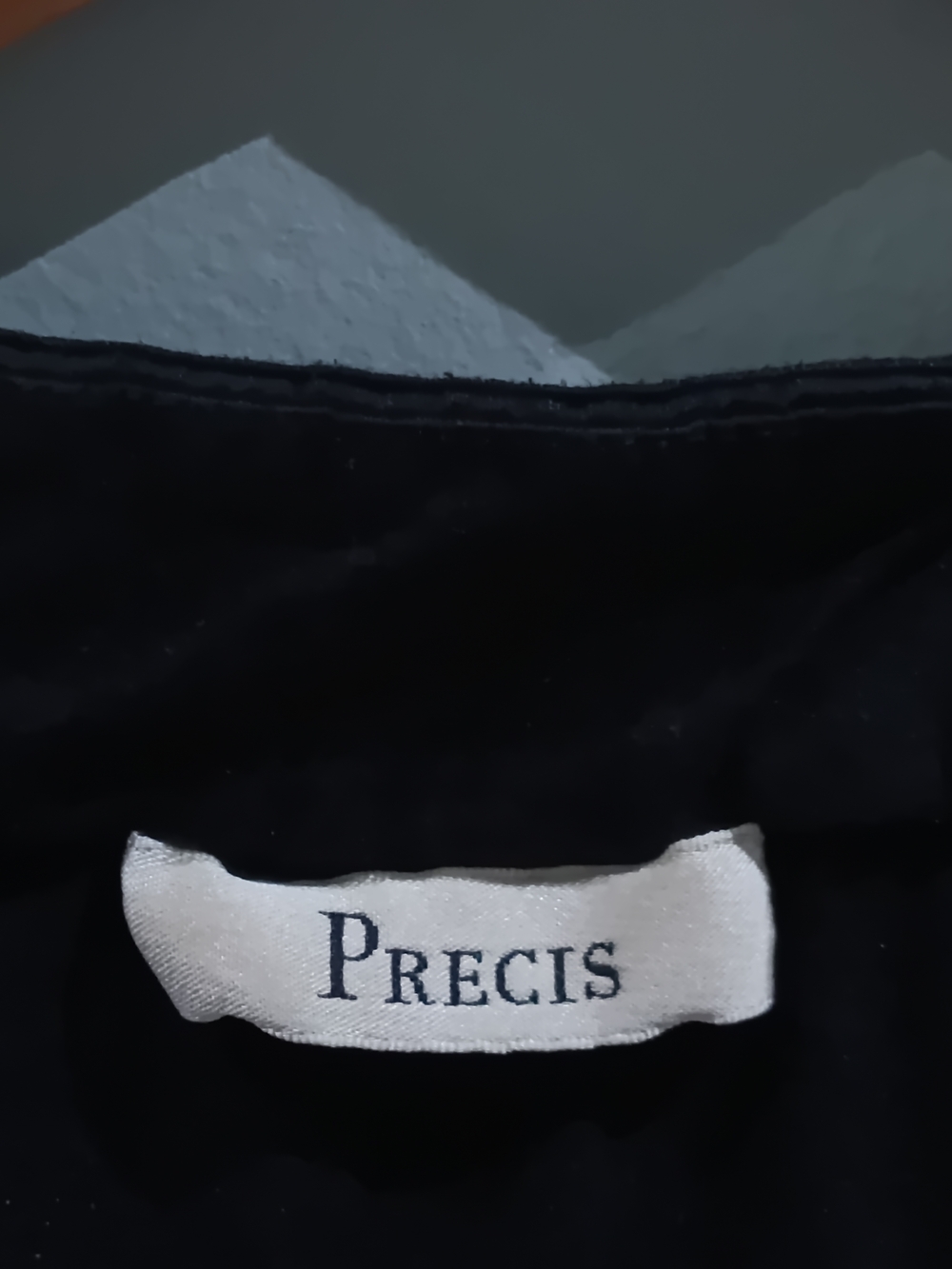 Precis Women's Black Ribbed Scoop Tank Top - Picture 2 of 5